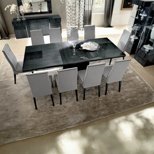 Extending Dining Tables