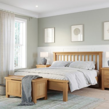 Dallow Oak Bedroom