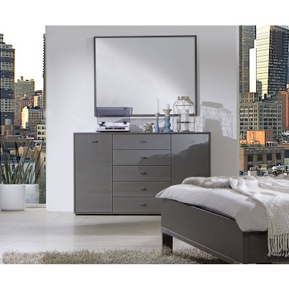 Westside V.I.P Chest of Drawers Westside V.I.P Chest of Drawers