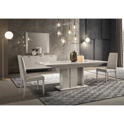 Claire Dining Table