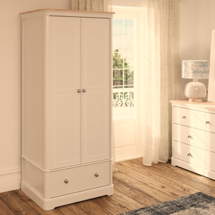 Hill & Hunter Chartwell Triple Wardrobe with Drawer