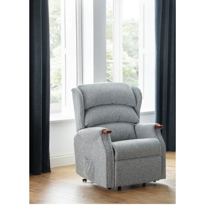 Celebrity Westbury Fixed Standard Armchair
