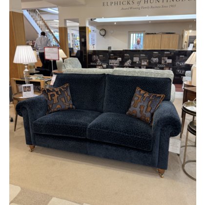 Duresta Beaminster Large Sofa (WAS: £4,707 / NOW: £1,999) Duresta Beaminster Large Sofa (WAS: £4,707 / NOW: £1,999)
