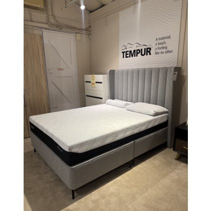 TEMPUR® Pro Plus Soft Mattress, Divan & Headboard Set in King Size (WAS: £6,103 / NOW: £2,199)