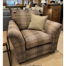 Ellington Chair (WAS: £1,200 / NOW: £499)