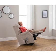Celebrity Westbury Electric Recliner