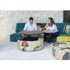 Fama Arianne Love Sole Coffee Table