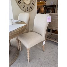 Vancouver Round Extending Dining Table & 4 Chairs (WAS: £2,518 / NOW: £1,399)