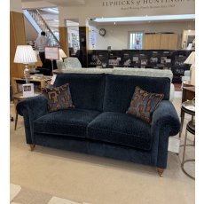 Duresta Beaminster Large Sofa (WAS: £4,707 / NOW: £1,999)