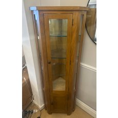 Dallow Rustic Glazed Corner Display £699