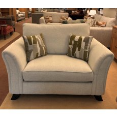 Athena Snuggler (£599)