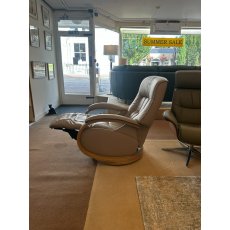 Mosel Maxi Manual Recliner Chair £1,099