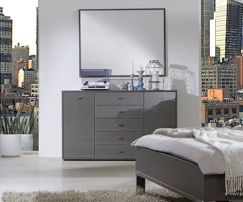 Westside V.I.P Chest of Drawers Westside V.I.P Chest of Drawers