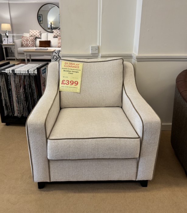 Meridian Georgia Chair (SRP £1550 NOW £399) Meridian Georgia Chair (SRP £1550 NOW £399)