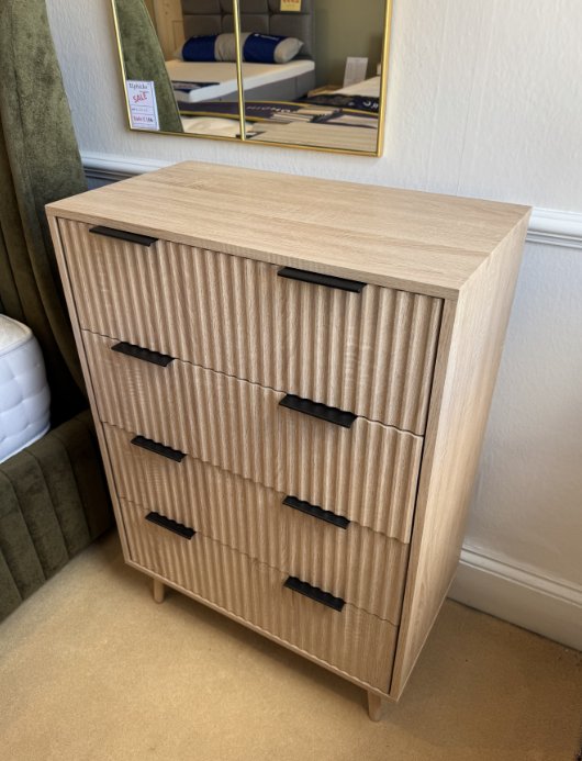 Eva 4 Drawer Chest (WAS: £527 / NOW: £299) Eva 4 Drawer Chest (WAS: £527 / NOW: £299)