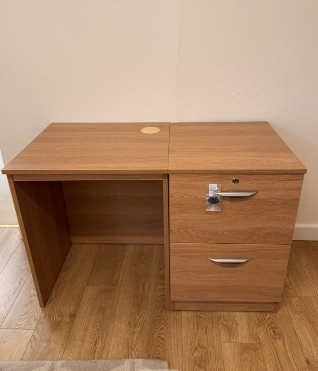 Small Desk & Two Drawer Filing Cabinet (WAS: £863 / NOW: £399) Small Desk & Two Drawer Filing Cabinet (WAS: £863 / NOW: £399)