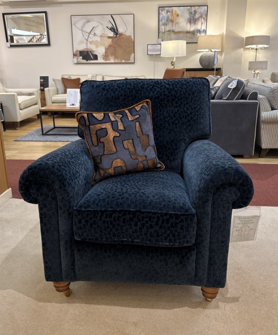 Duresta Beaminster Chair (WAS: £2,583 / NOW: £1,070) Duresta Beaminster Chair (WAS: £2,583 / NOW: £1,070)