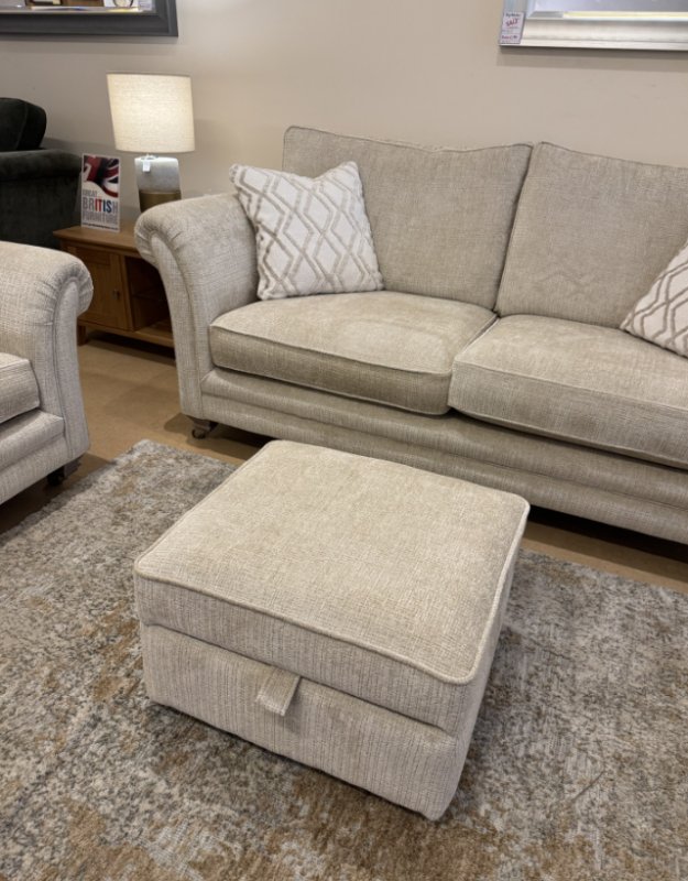 Emily Storage Footstool (WAS: £513 / NOW: £250) Emily Storage Footstool (WAS: £513 / NOW: £250)