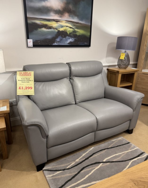 Parker Knoll Manhattan Leather 2 Seater Sofa (WAS: £3,133 / NOW: £1,299) Parker Knoll Manhattan Leather 2 Seater Sofa (WAS: £3,133 / NOW: £1,299)