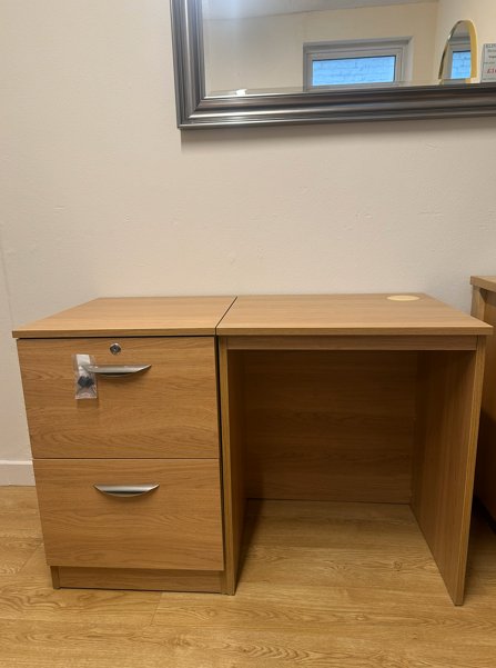 Desk & Filing Cabinet (Was: £745 / Now: £499) Desk & Filing Cabinet (Was: £745 / Now: £499)
