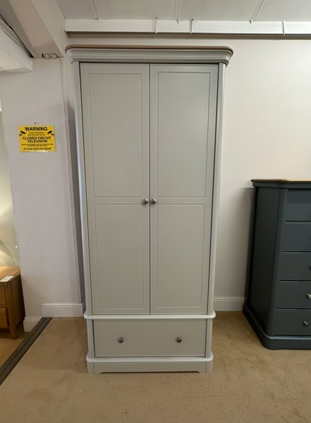 Hill & Hunter Chartwell 2 Door 1 Drawer Wardrobe (Was: £2,225 / Now: £999) Hill & Hunter Chartwell 2 Door 1 Drawer Wardrobe (Was: £2,225 / Now: £999)