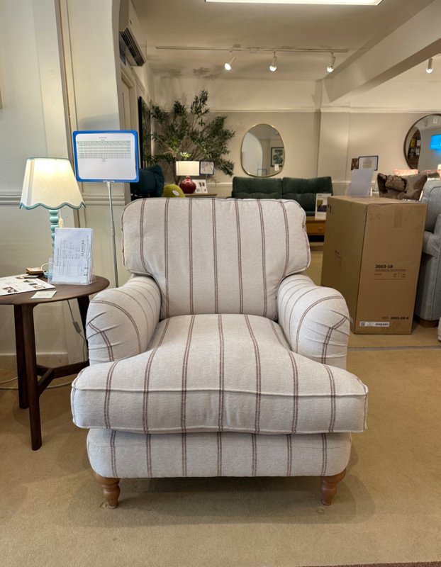 Rosie Chair (Was: £1,040 / Now: £499) Rosie Chair (Was: £1,040 / Now: £499)
