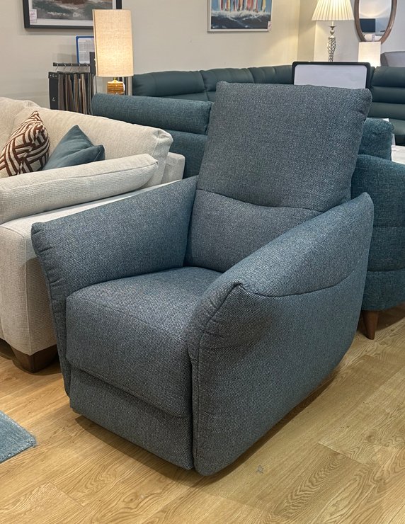 Rom Opera Electric Chair With Relax Cardio & Adjustable Headrest (RRP: £2,108 / Now: £999) Rom Opera Electric Chair With Relax Cardio & Adjustable Headrest (RRP: £2,108 / Now: £999)