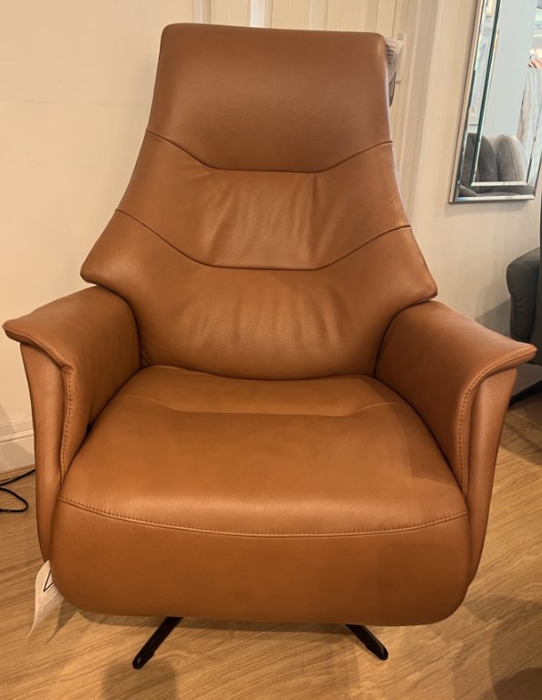 Logan Manual Recliner Chair Leather (£799) Logan Manual Recliner Chair Leather (£799)